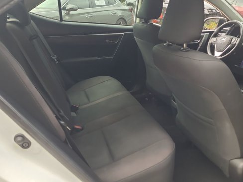 Used 2019 Toyota Corolla L image 16