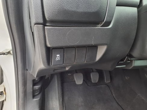 Used 2017 Honda Fit EX image 28