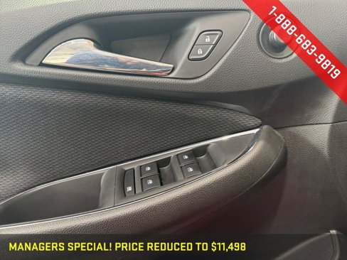 Used 2017 Chevrolet Cruze LT image 11