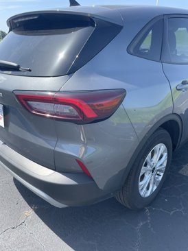 Used 2025 Ford Escape Active image 16