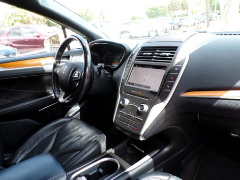 Used 2019 Lincoln MKC Reserve w/ MKC Technology Package image 22
