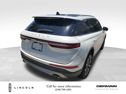 Used 2021 Lincoln Corsair Reserve w/ Equipment Group 201A image 6