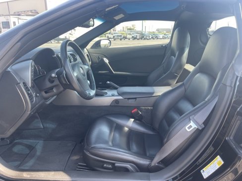 Used 2006 Chevrolet Corvette Coupe w/ Preferred Equipment Group image 16