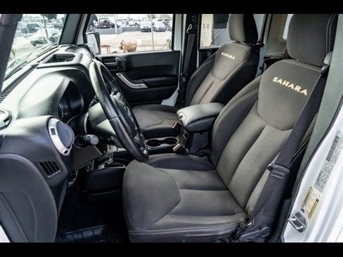 Used 2015 Jeep Wrangler Unlimited Sahara w/ Trailer Tow Group image 14