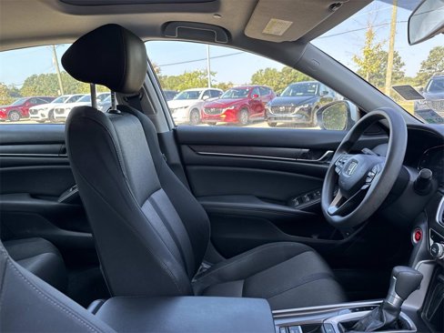 Used 2020 Honda Accord EX image 10