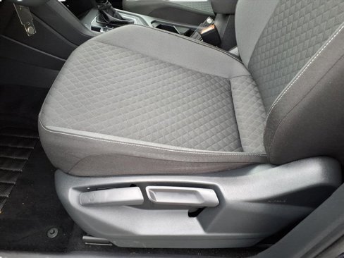 Used 2021 Volkswagen Tiguan S image 18