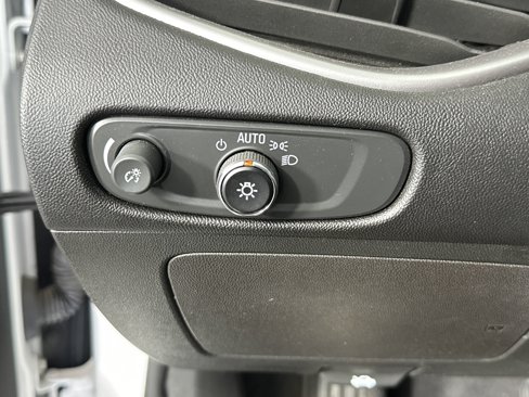 Used 2023 Chevrolet Malibu LT image 27