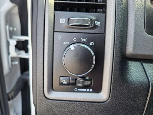 Used 2018 RAM 2500 Tradesman w/ Popular Equipment Group image 20