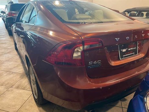 Used 2013 Volvo S60 T5 image 3