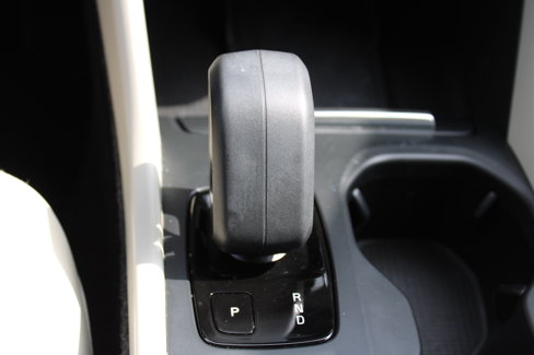 Used 2022 Volvo XC40 T5 Momentum image 27