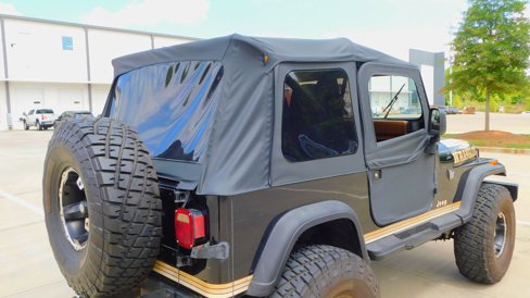 Used 1987 Jeep Wrangler Sport image 3