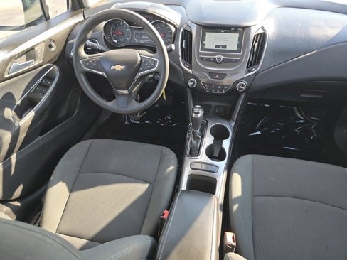 Used 2016 Chevrolet Cruze LT image 25