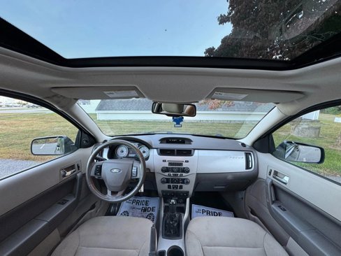 Used 2009 Ford Focus SES image 17