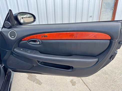 Used 2004 Lexus SC 430 Convertible image 36