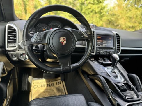 Used 2013 Porsche Cayenne Diesel image 22