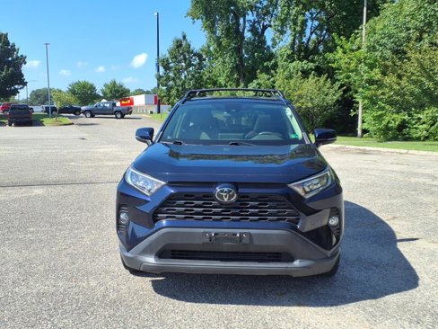 Used 2019 Toyota RAV4 XLE image 2