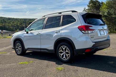 Used 2021 Subaru Forester Premium image 5