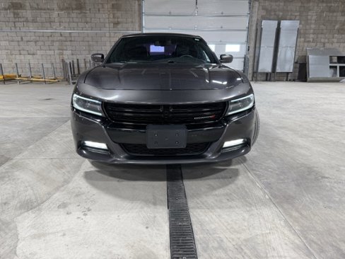 Used 2017 Dodge Charger SXT w/ AWD Plus Group image 2