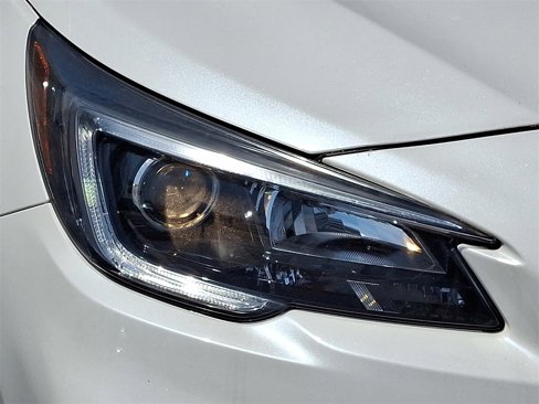 Used 2019 Subaru Outback 2.5i image 12