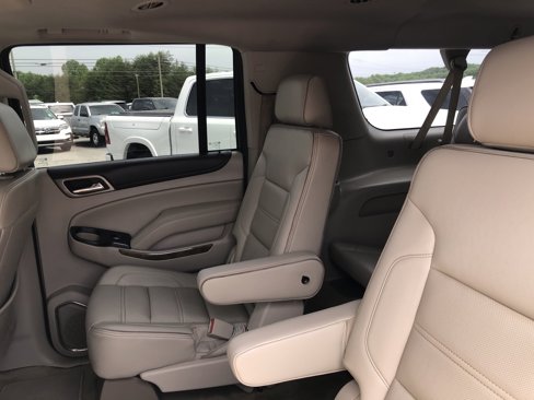 Used 2017 GMC Yukon XL Denali w/ Open Road Package image 34