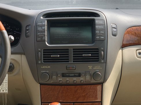 Used 2004 Lexus LS 430 image 31