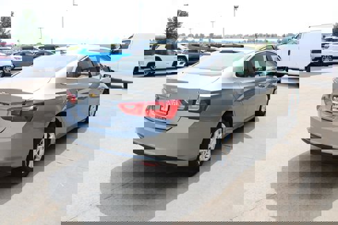 Used 2023 Chevrolet Malibu LT image 7
