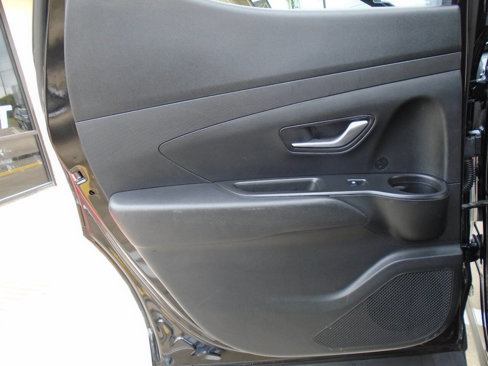 Used 2022 Hyundai Santa Cruz SEL Premium image 30