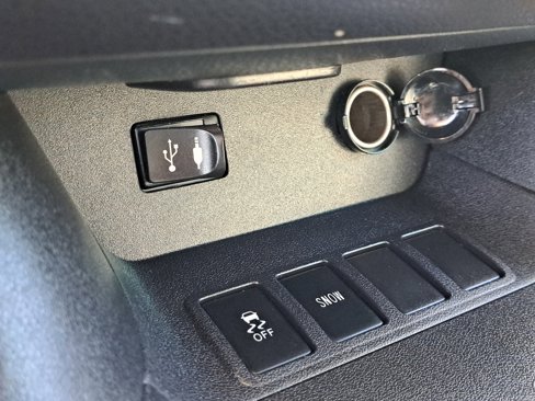 Used 2015 Toyota Highlander XLE image 28