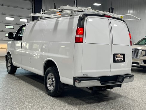 Used 2020 Chevrolet Express 2500 w/ Driver Convenience Package image 3