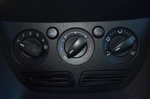 Used 2015 Ford Transit Connect XL image 28