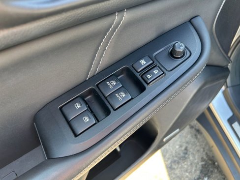 Used 2018 Subaru Outback 2.5i Limited image 23