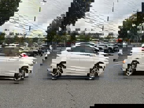 Used 2020 Ford Fusion SEL image 5