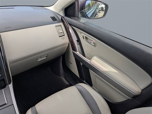 Used 2011 MAZDA CX-9 Grand Touring w/ Moonroof & Bose Audio Pkg image 18