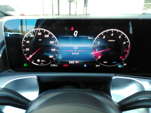 Used 2024 Mercedes-Benz GLB 250 4MATIC image 29
