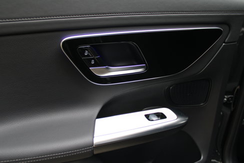 Certified 2025 Mercedes-Benz GLC 300 image 20