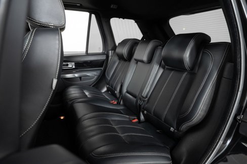 Used 2013 Land Rover Range Rover Sport HSE LUX w/ Luxury Interior Pkg image 16