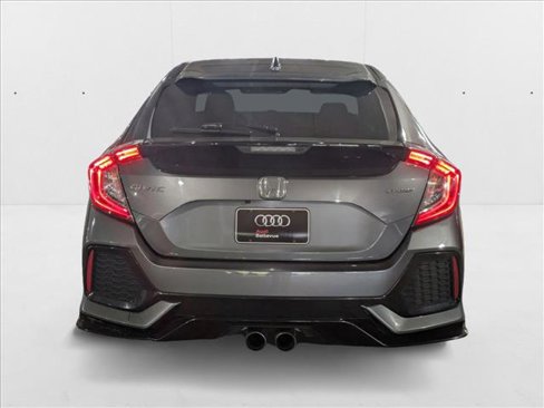 Used 2018 Honda Civic Sport image 7