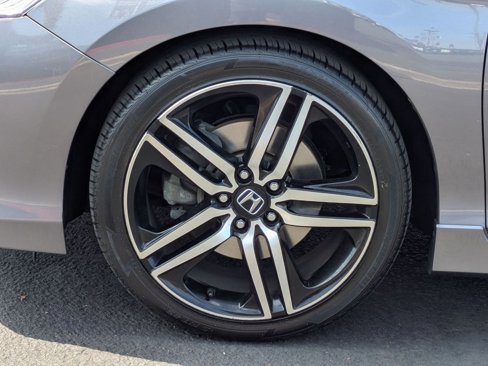 Certified 2017 Honda Accord Sport image 22