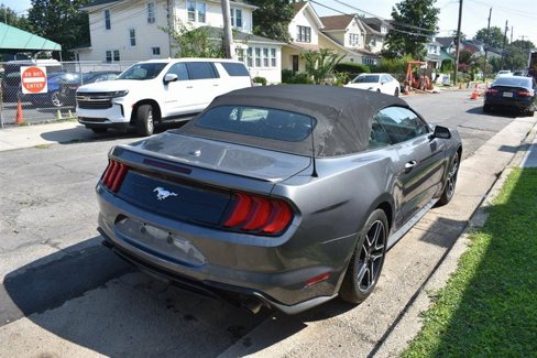 Used 2023 Ford Mustang Premium image 13