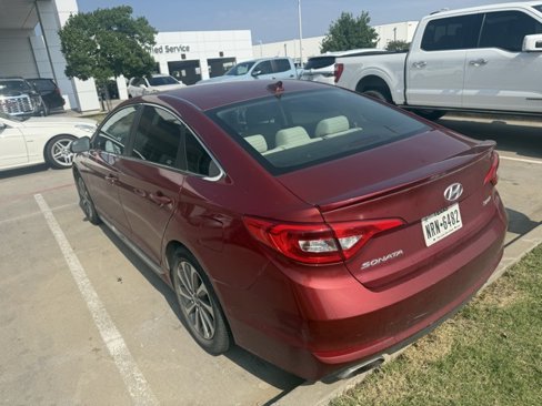 Used 2015 Hyundai Sonata Sport image 3