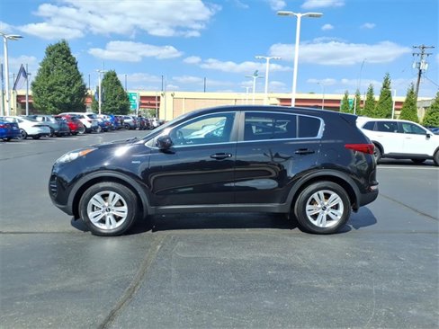 Used 2017 Kia Sportage LX image 7