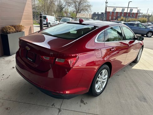 Used 2016 Chevrolet Malibu LT w/ Leather Package image 7