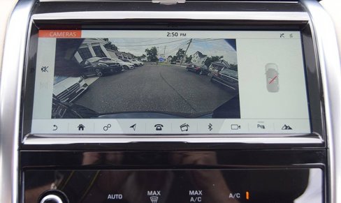 Used 2020 Land Rover Discovery Sport S image 36