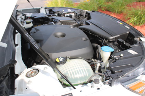 Used 2022 Volvo XC40 T5 Momentum image 58