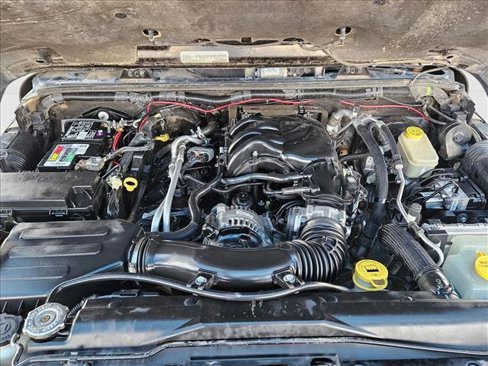 Used 2017 Jeep Wrangler Rubicon w/ Power Convenience Group image 20