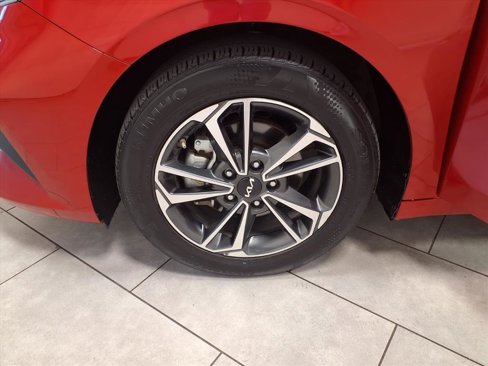 Used 2024 Kia Forte LXS image 27