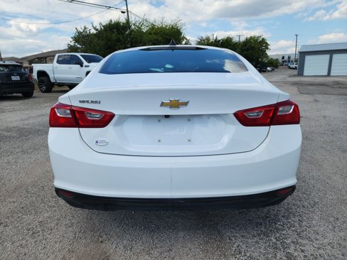Used 2023 Chevrolet Malibu LS image 6