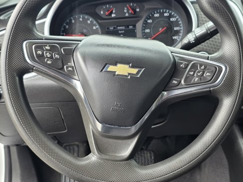 Used 2023 Chevrolet Malibu LT image 15