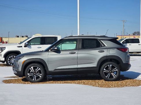 New 2025 Chevrolet TrailBlazer LT w/ Driver Confidence Package image 3