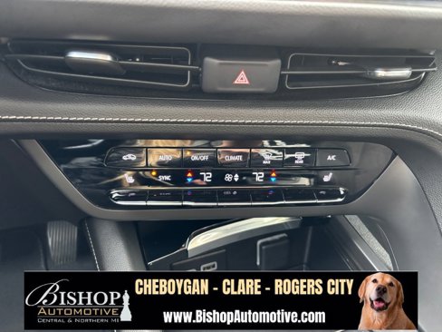 Used 2023 Buick Envision Preferred image 34